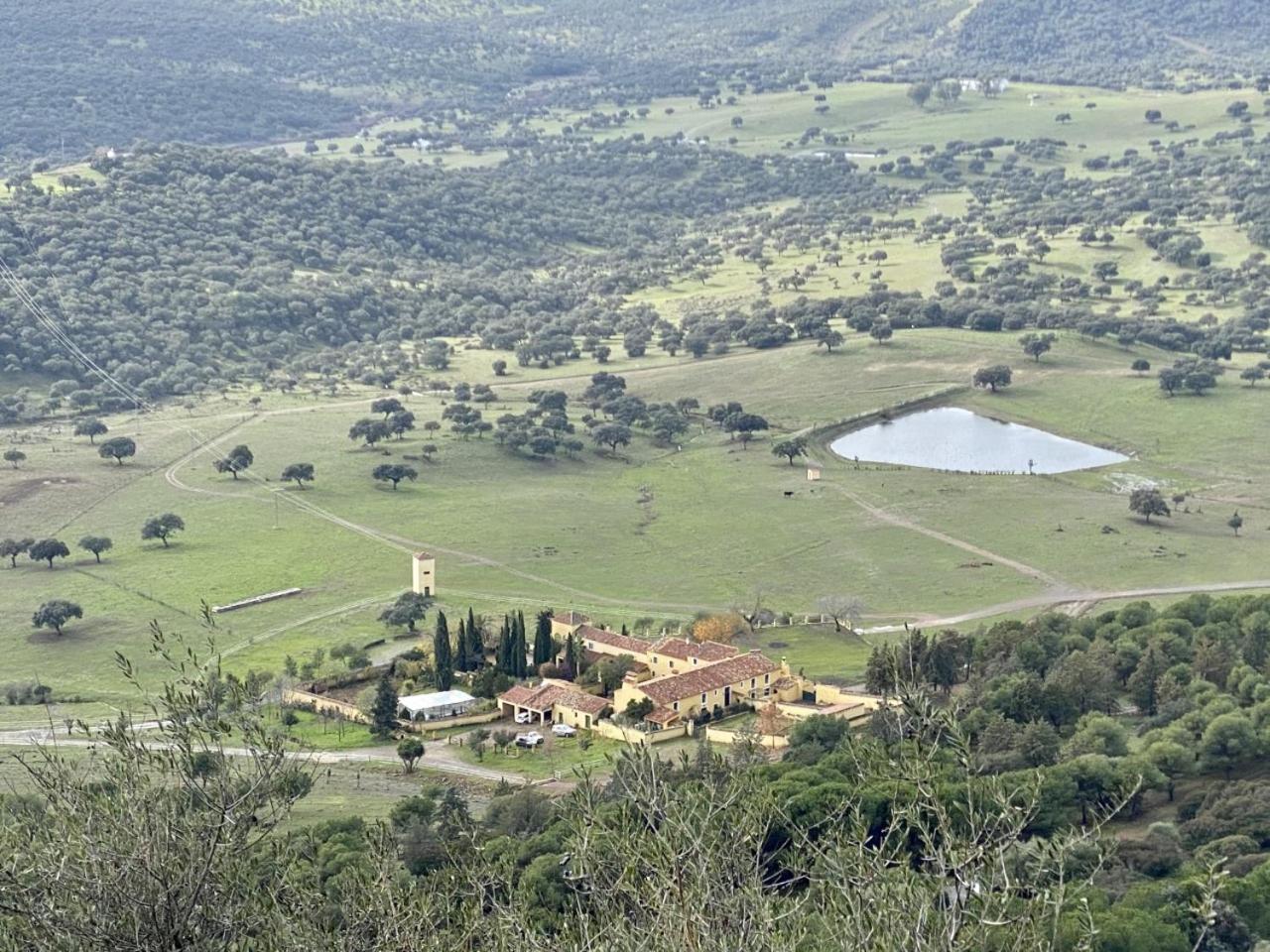 Finca La Alcolehuela En Parque Natural De Despenaperros Santa Elena Zewnętrze zdjęcie